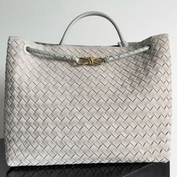 보테가 베네타 라지 안디아모 스웨이드